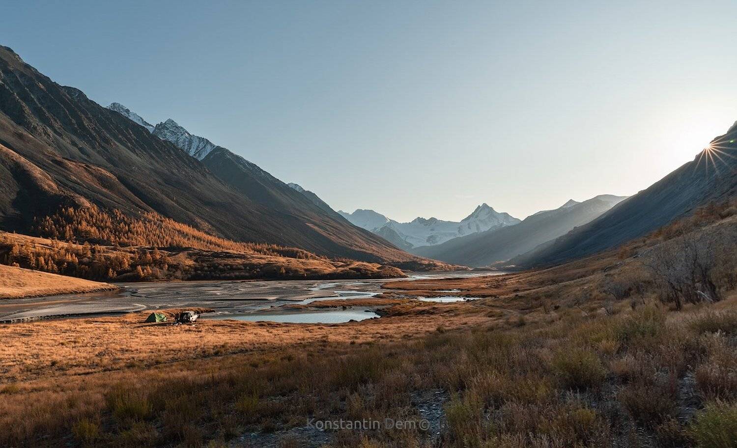 , Константин Дэм