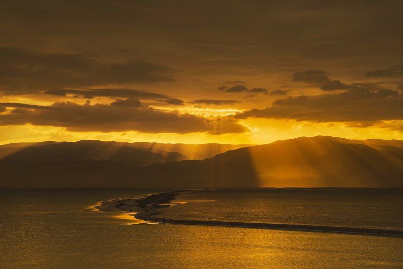 Восход на Мертвом море фото превью