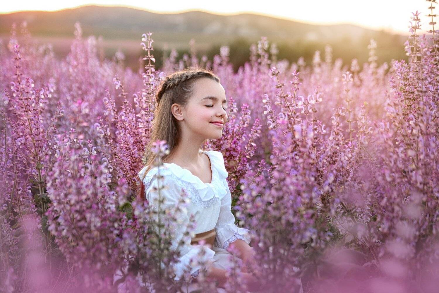 , Надежда Заручевская