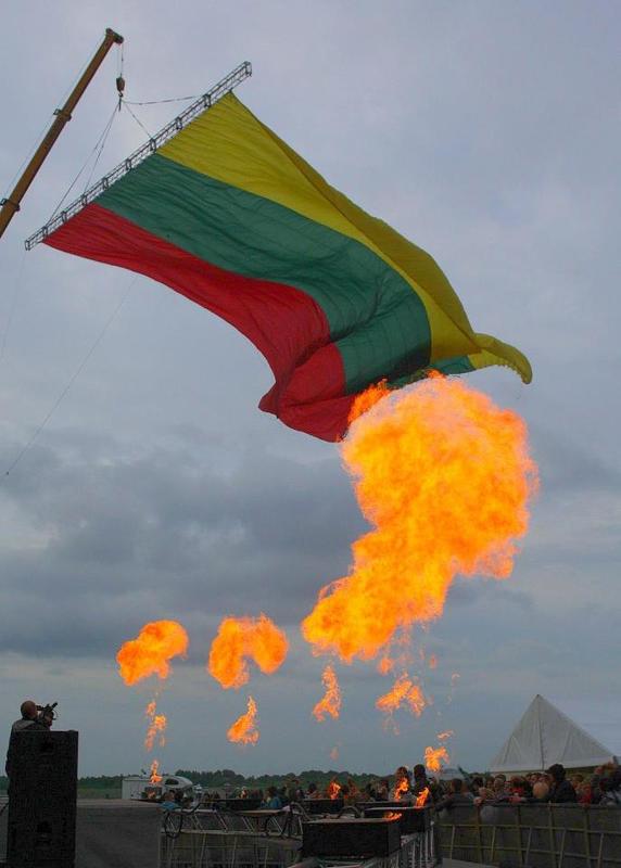 Чем меньше думаешь тем больше одномышлеников, фото превью