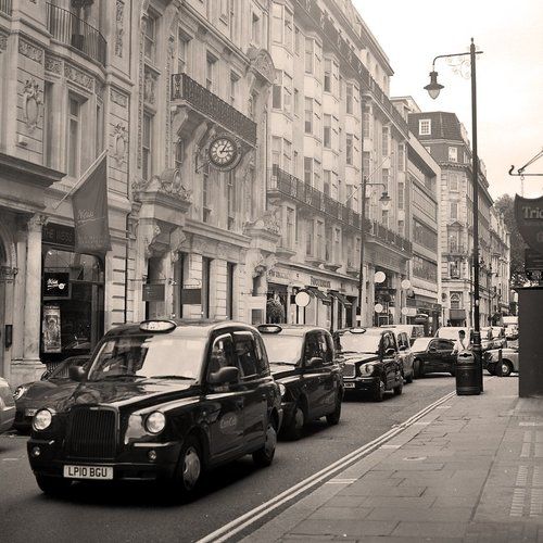 Taxi