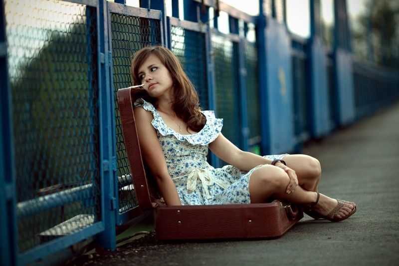 Вика и Чемодан.... фото превью