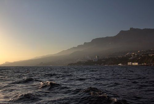 Самое синее в мире Чёрное море моё...