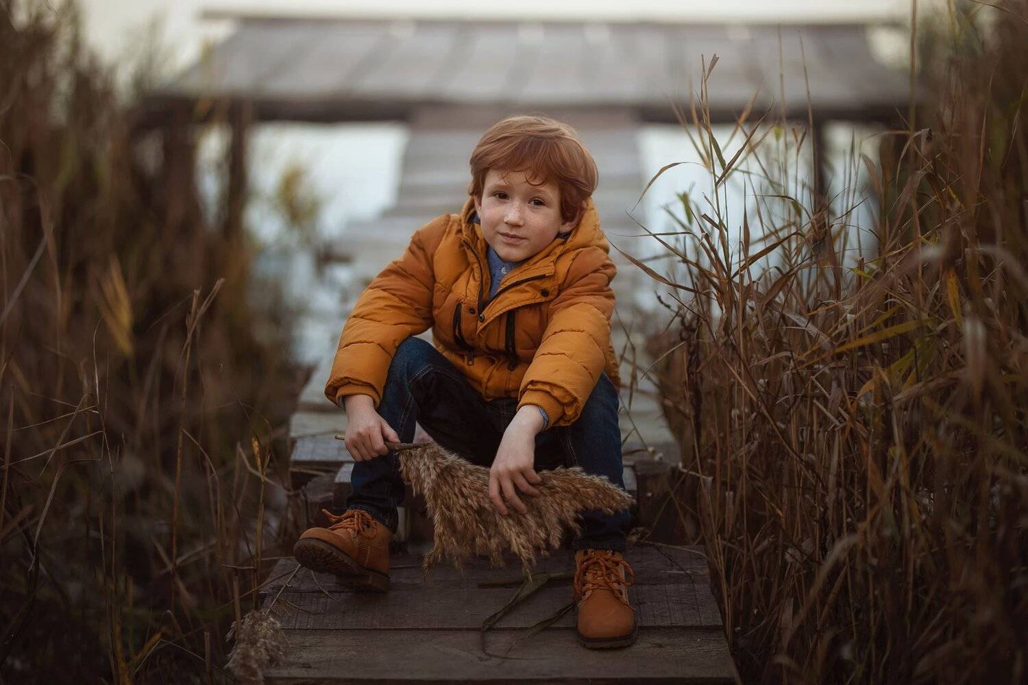 мальчик рыжеволосый река камыш осень, Марина Еленчук