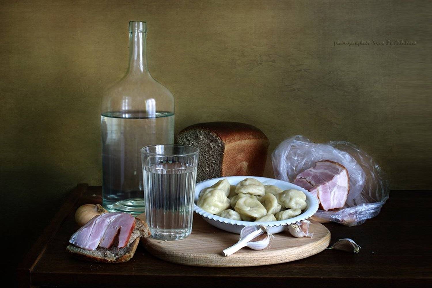 натюрморт,алкоголь,закуска,праздник,, Вера  Павлухина