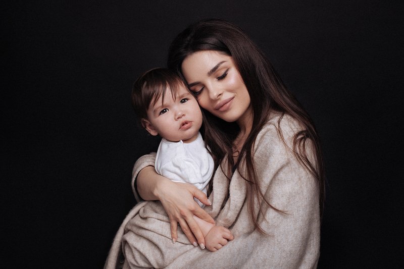 Материнство фото превью