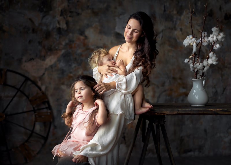 мать и дочь. любовь. семья. нежность. Материнская любовь. фото превью