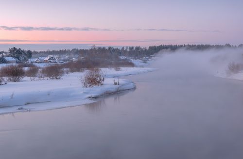 Жизнь у реки