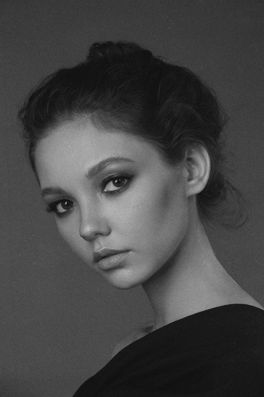 портрет,девушка,черно-белое, чб фото, красота, Виола фото превью