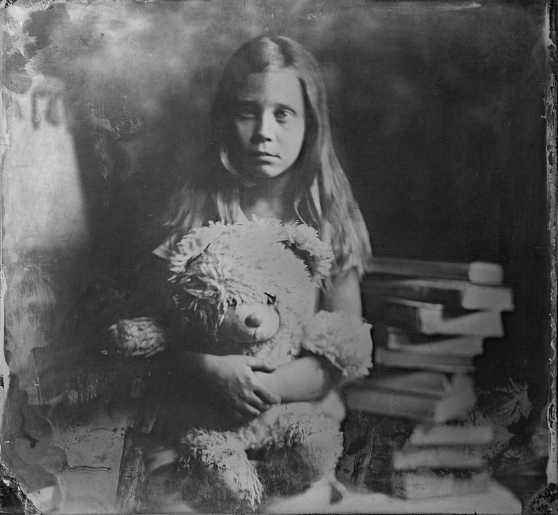 дети сказка амбротип чб плёнка большойформат кондрюк #photokondr   sergey_kondriuk_ag47 амбротип на стекле 23.5 x 24 фото превью