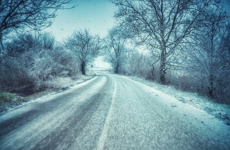 Winter road фото превью