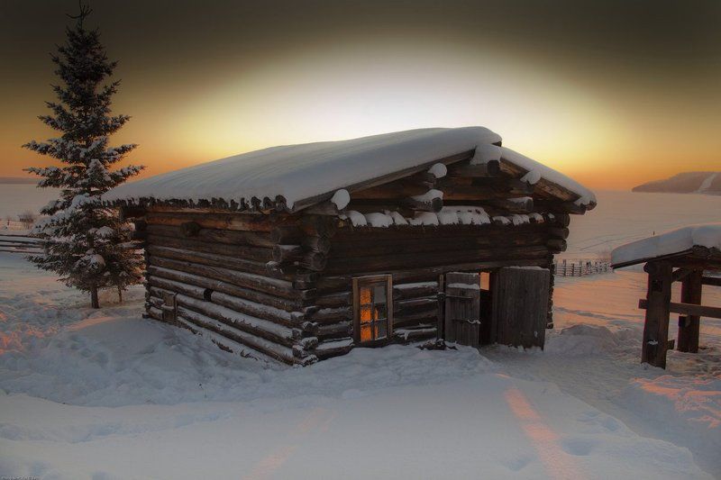 Кузнец на радостях запил и кузню заморозил... фото превью