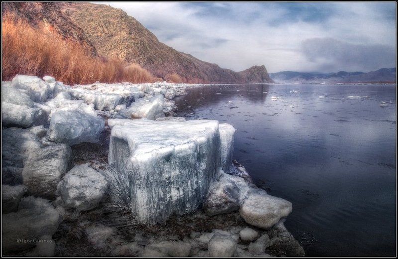 бурятия, река, горы, ледоход, весна Сила тепла фото превью