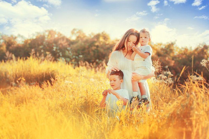 Два сына фото превью