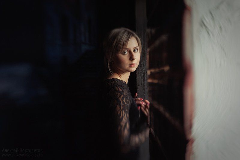 Портрет девушки фото превью