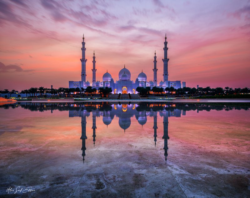 abudhabi uae architecture mosque islamic building Sheikh Zayed Mosque At blue hour фото превью