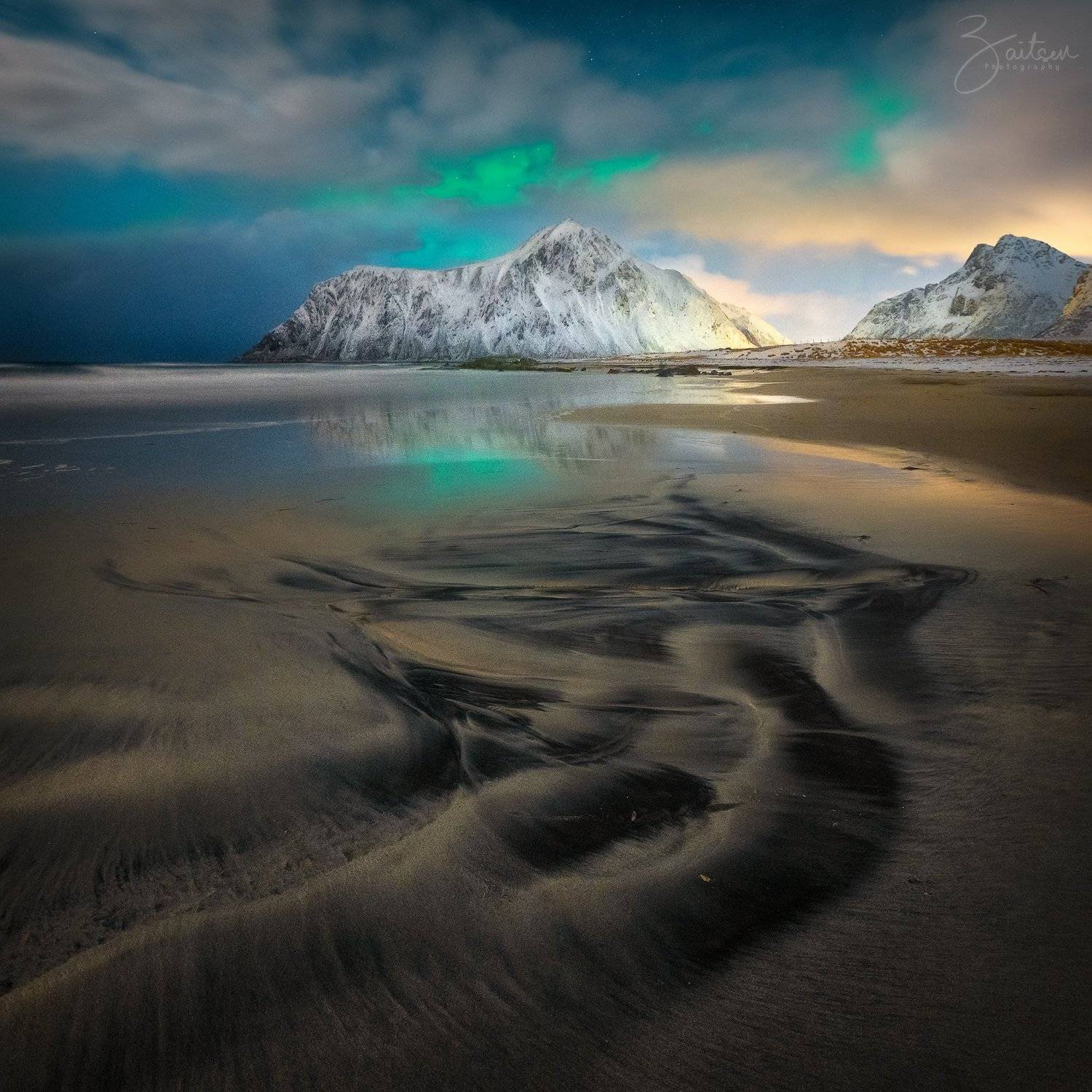 lofoten, islands, norway, landscape, mountains, northern lights, лофотены, острова, норвегия, пейзаж, пляж, февраль, зима, природа, север, северное сияние, ночь, гора, море, Женя Зайцев