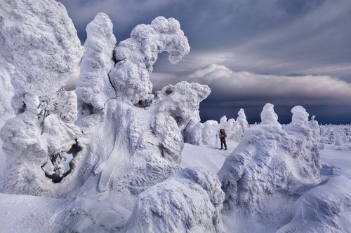 На Главном Уральском...
