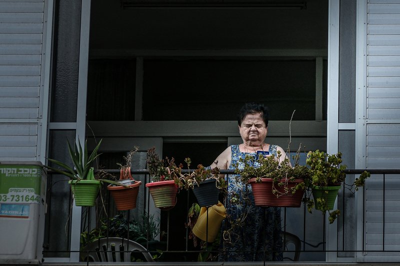 street, Window, Grannies  Grannies on the window фото превью