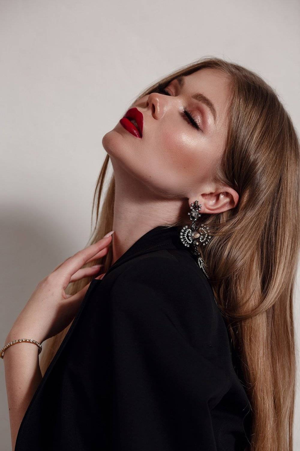 , Елена Молчанова