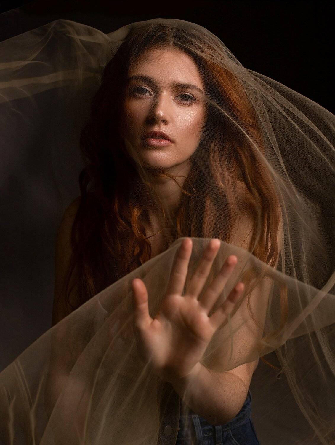 женский портрет, шикарная, красотка. девушка, фэшн, pretty woman, fashion, adult, lips, portrait, girl, attractive, pretty, model, hair, beautiful, natural, female, smile, beauty, studio, lady, elegance, glamour, curly, elegant,, Мелана Романова