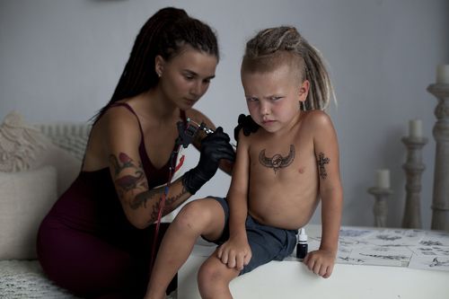 Всё по взрослому.