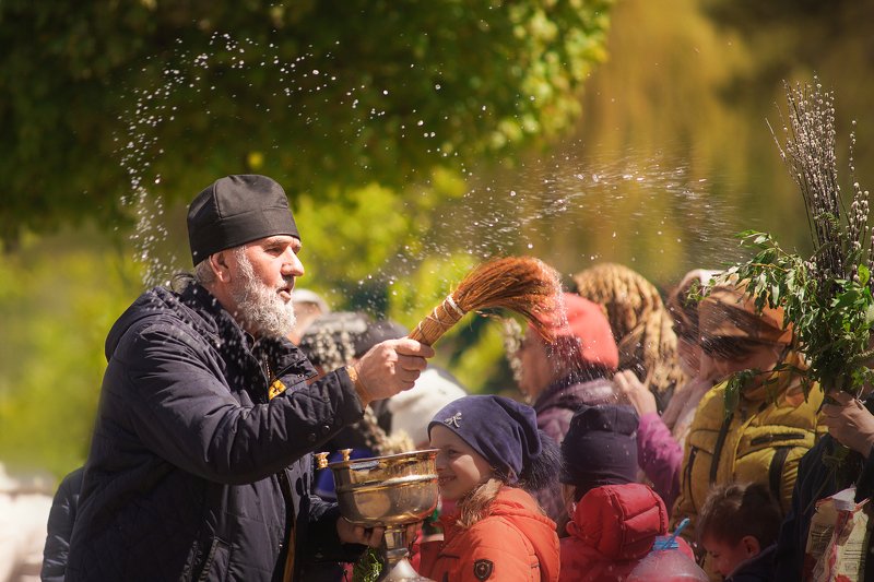 священник верба воскресенье освящение Вербное воскресенье фото превью