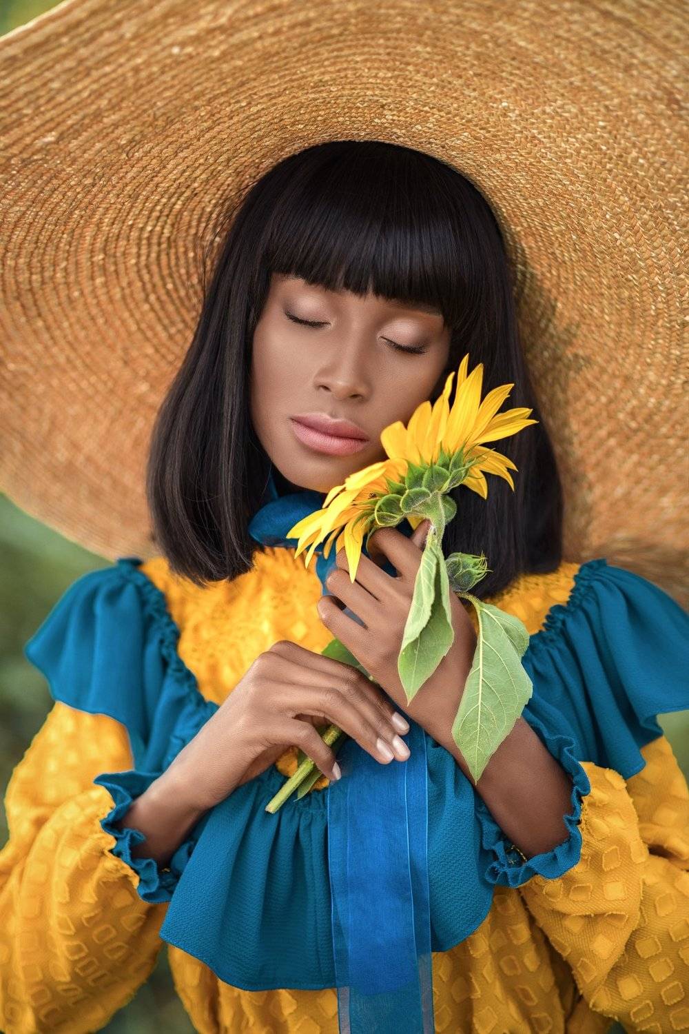 Подсолнух, девушка, жёлтый, синий, поле, лето, наряд, шляпа, образ, Софья Ознобихина