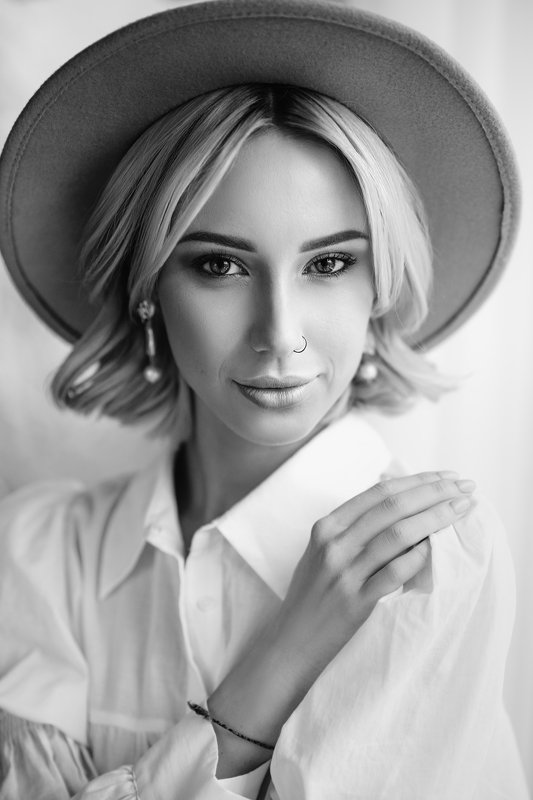 портрет Катя фото превью