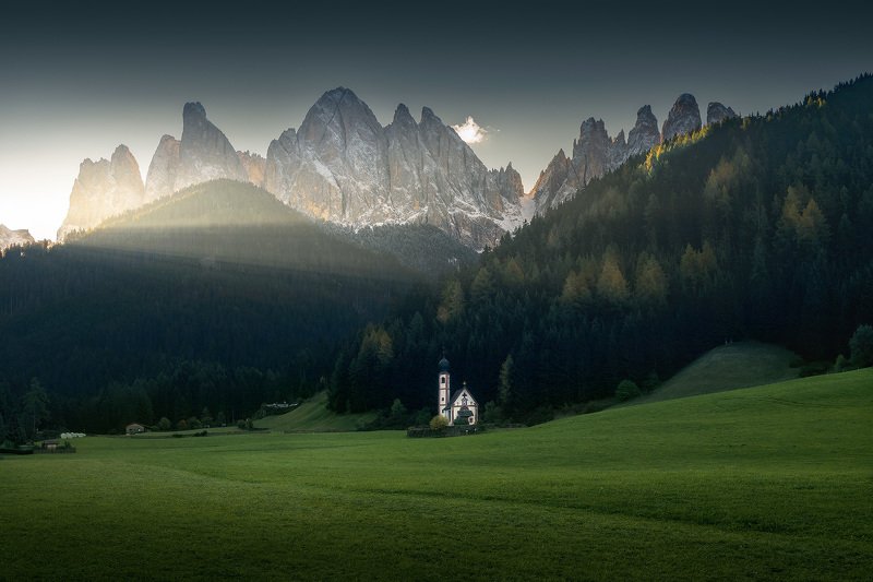 dolomites, light, mountains, travel, adventure The First Light фото превью