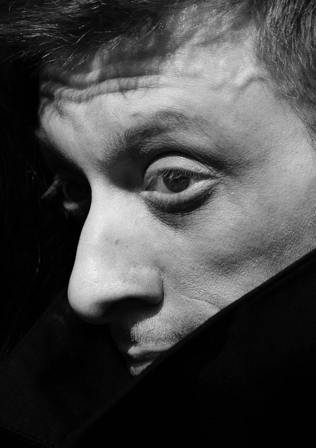 портрет, черно-белое, ч/б, мужской портрет, актер, театр, уличный портрет, взгляд, питер,, Валерий Верещако