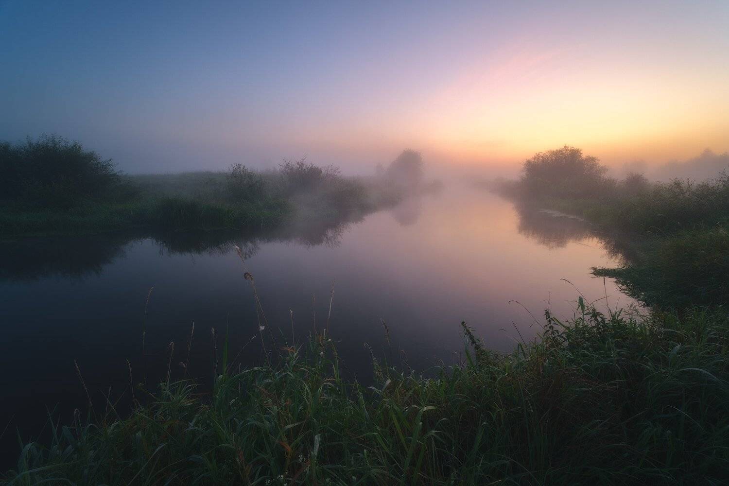 россия, владимирская область, киржач, филипповское, пейзаж, природа, церковь, река, шерна, сумерки, туман, отражение, лето, Оборотов Алексей