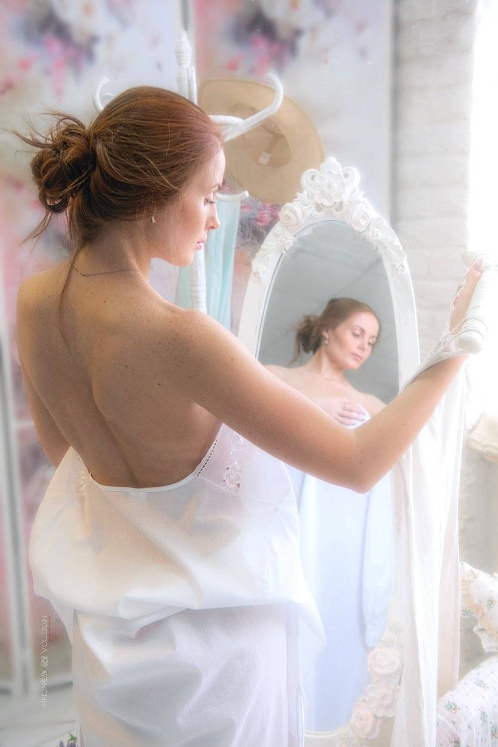 девушка портрет рыжая прованс окно платье, Андрей Володин