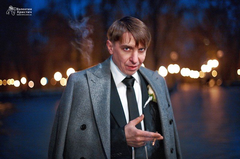 Суровый свадебный портрет фото превью