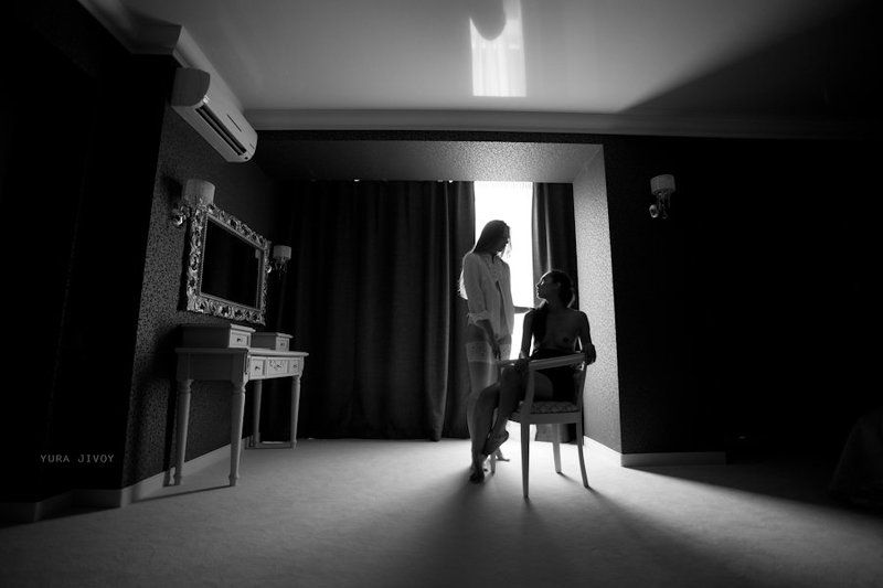 Пара фото превью