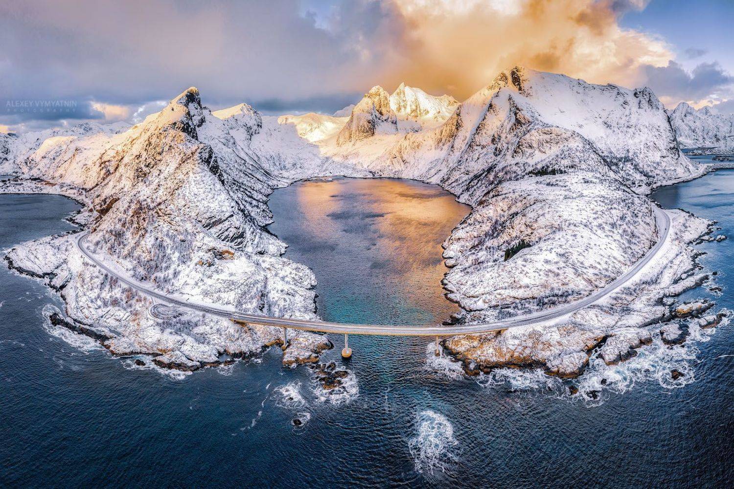 норвегия, лофотены, горы, бухта, вода, norway, lofoten, mountains, sunset, water, drone, Алексей Вымятнин