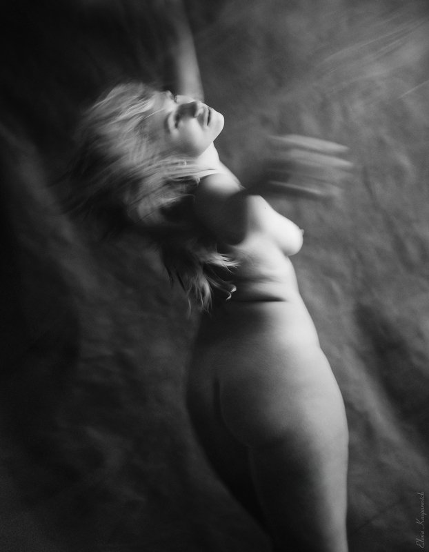 ню, портрет, девушка, чб сломанные крылья фото превью