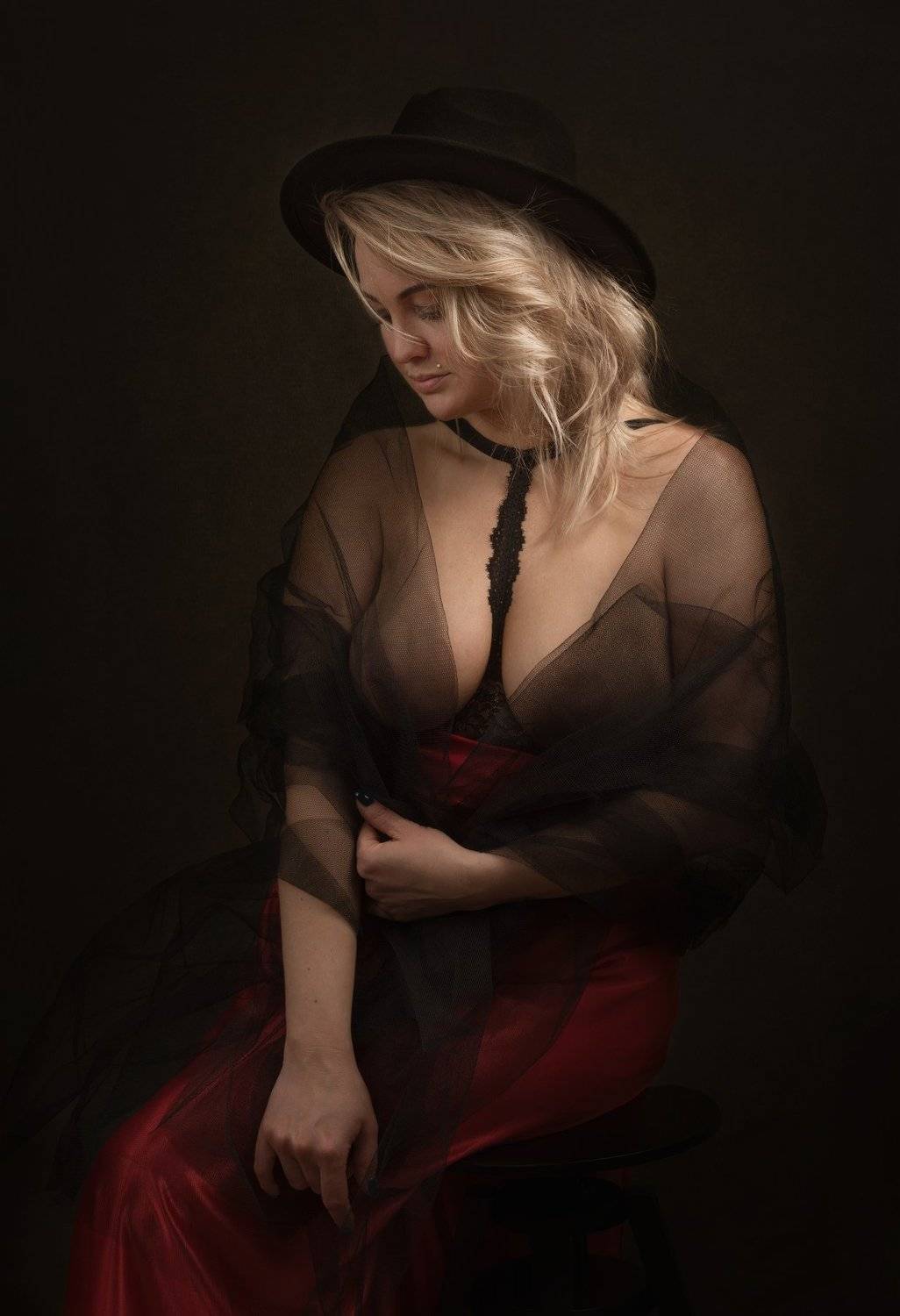 fine art , постановочная фотография ,жанровый портрет, губы , portrait, Natalia Kholodova