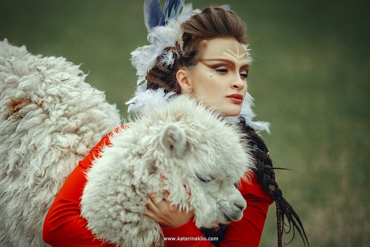 woman, model, animal, alpaca, fur, beauty,, Катерина Клио