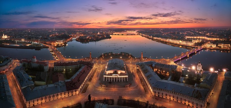 Вид на Стрелку Васиельвского острова фото превью