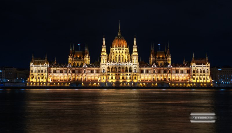 будапешт,парламент,набережная,ночной город,огни ночного города,венгрия,столица,путешествия Парламент в Будапеште фото превью