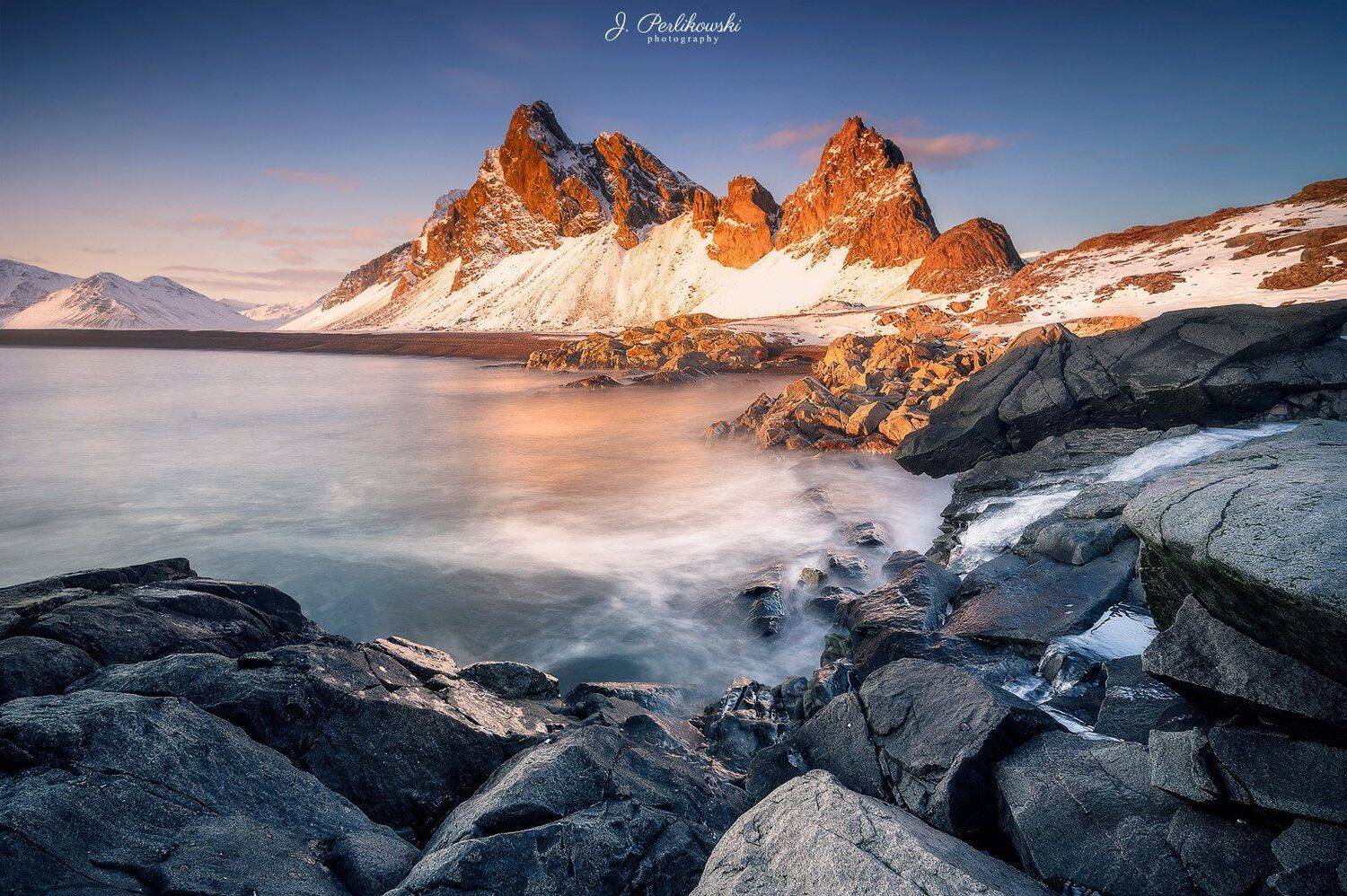 iceland,sunset,coast,mountains,ocean,water,beach, landscape, Jakub Perlikowski