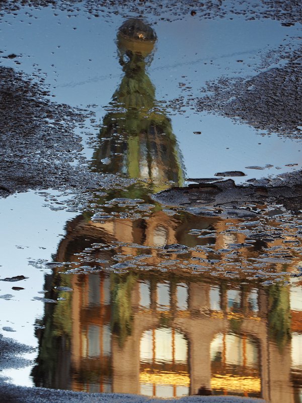 город, отражения, Санкт-Петербург, архитектура  Красивое - под ногами  фото превью