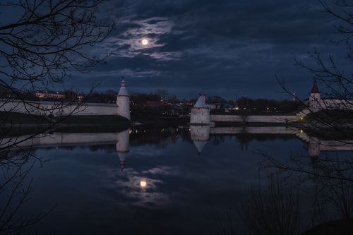 Полная луна.