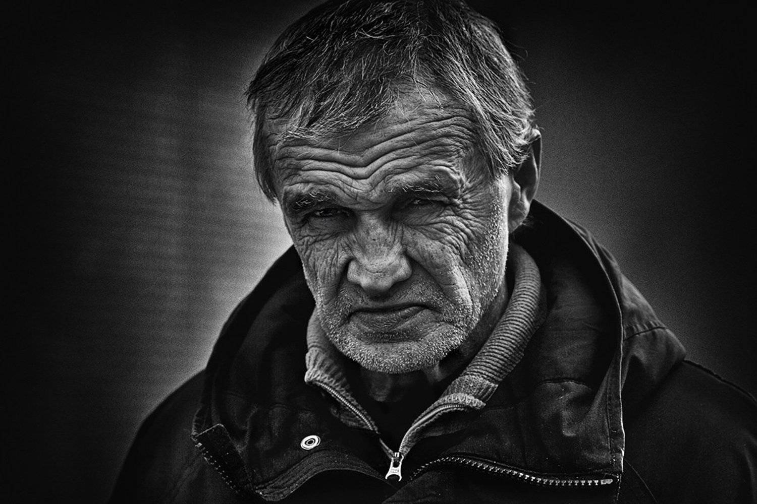 чб фото, жанровый мужской портрет, Vera Trandina