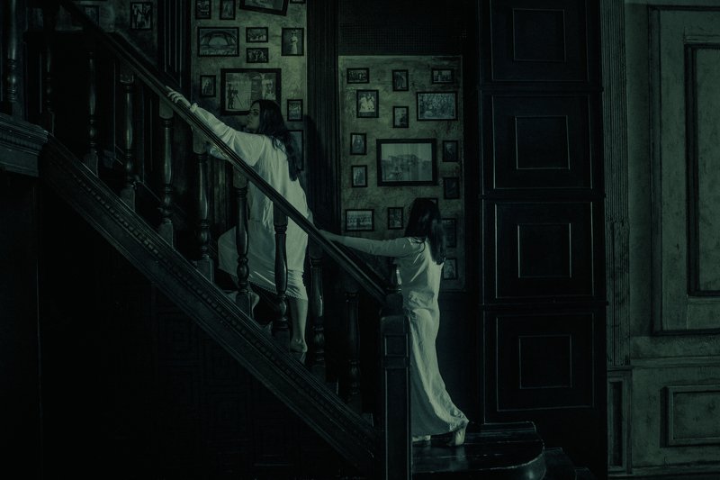 сестры, студийное фото, тематическая фотосессия, хоррор, ужасы Сестры фото превью