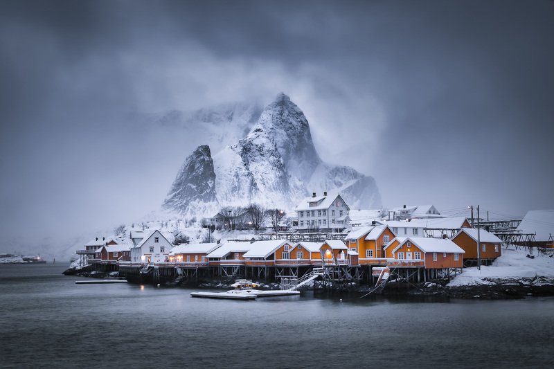 норвегия, лофотены, сакрисой, sakrisoy, norway, lofoten,. mountains, norde, lofoten islands А на утро выпал снег... фото превью