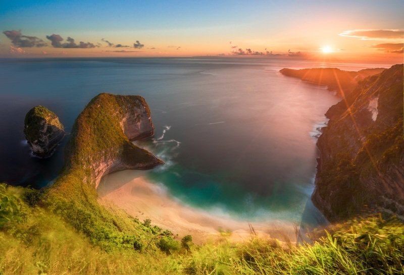 Sunset at Nusa Peninda фото превью