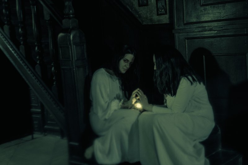 сестры, студийное фото, тематическая фотосессия, хоррор, ужасы Сестры фото превью