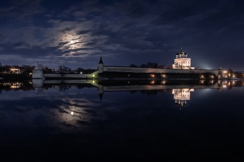 Полнолуние